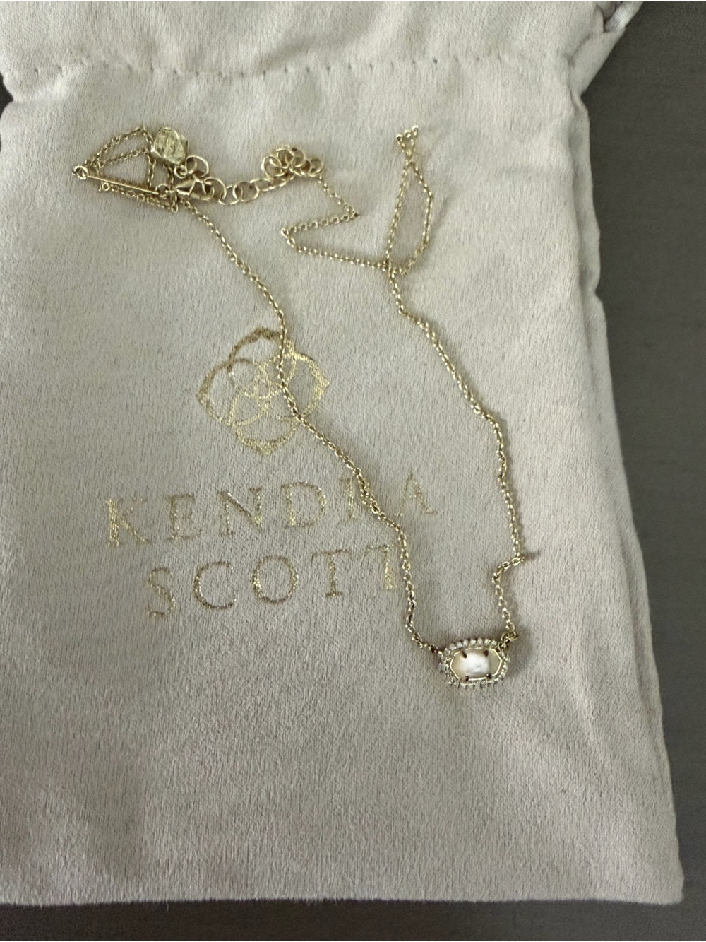 Kendra Scott Gold Chelsea Necklace